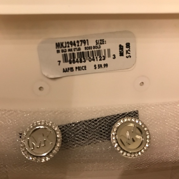 🆕 MK Sterling Silver Stud Earring - Picture 5 of 5